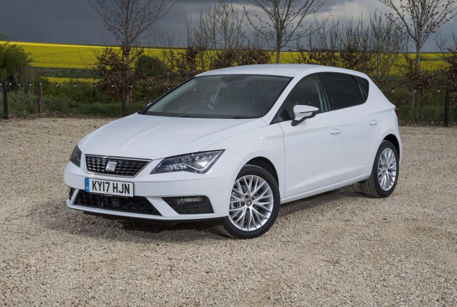  Seat Leon 2017 года  (UK) (фото 7 из 31)
